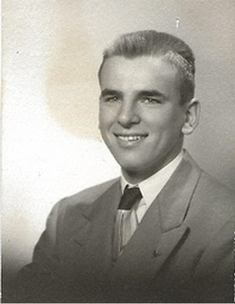 Lowell Eugene Lutz Profile Photo