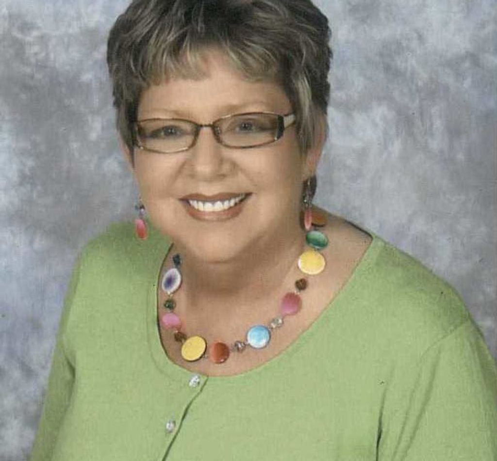 Lois Avera Profile Photo