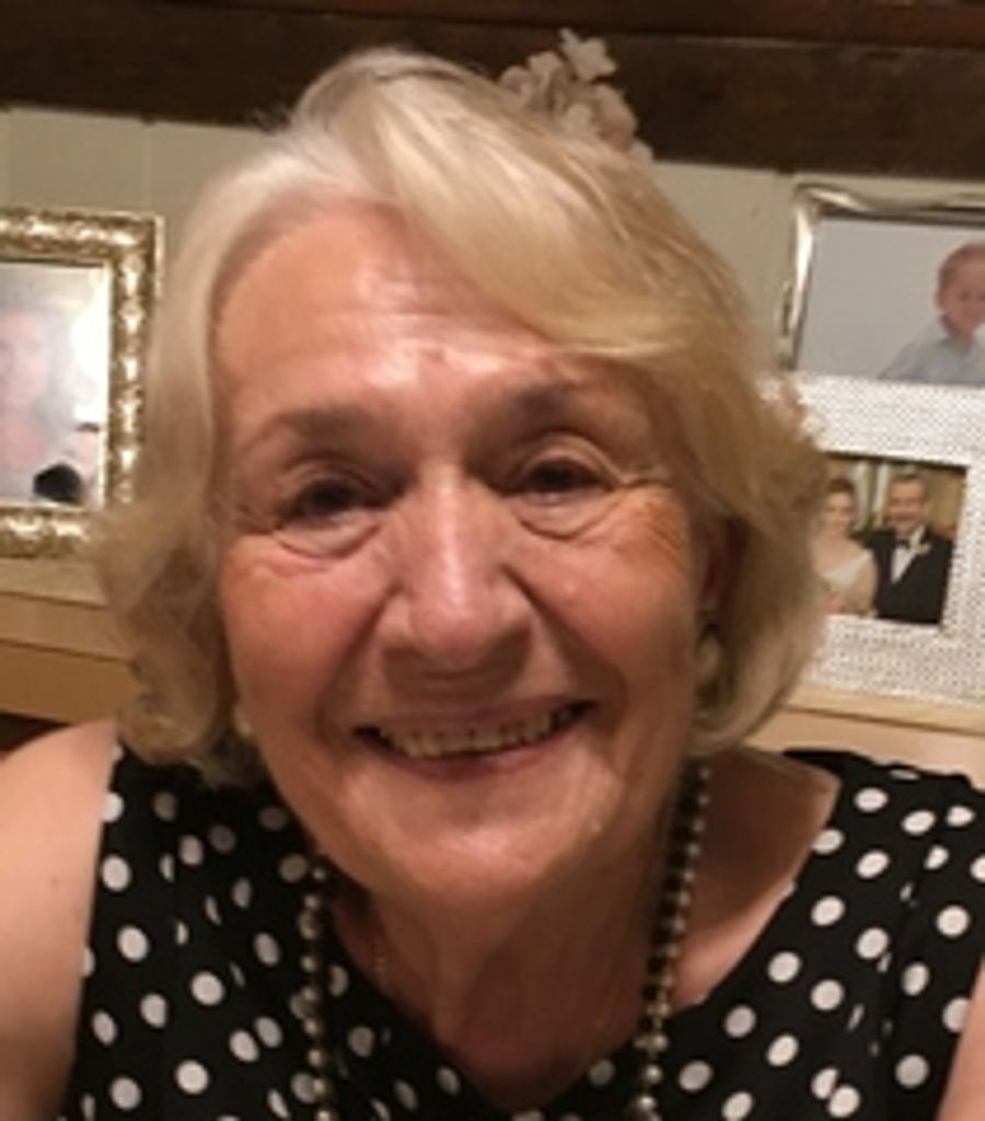 Sophia Peters