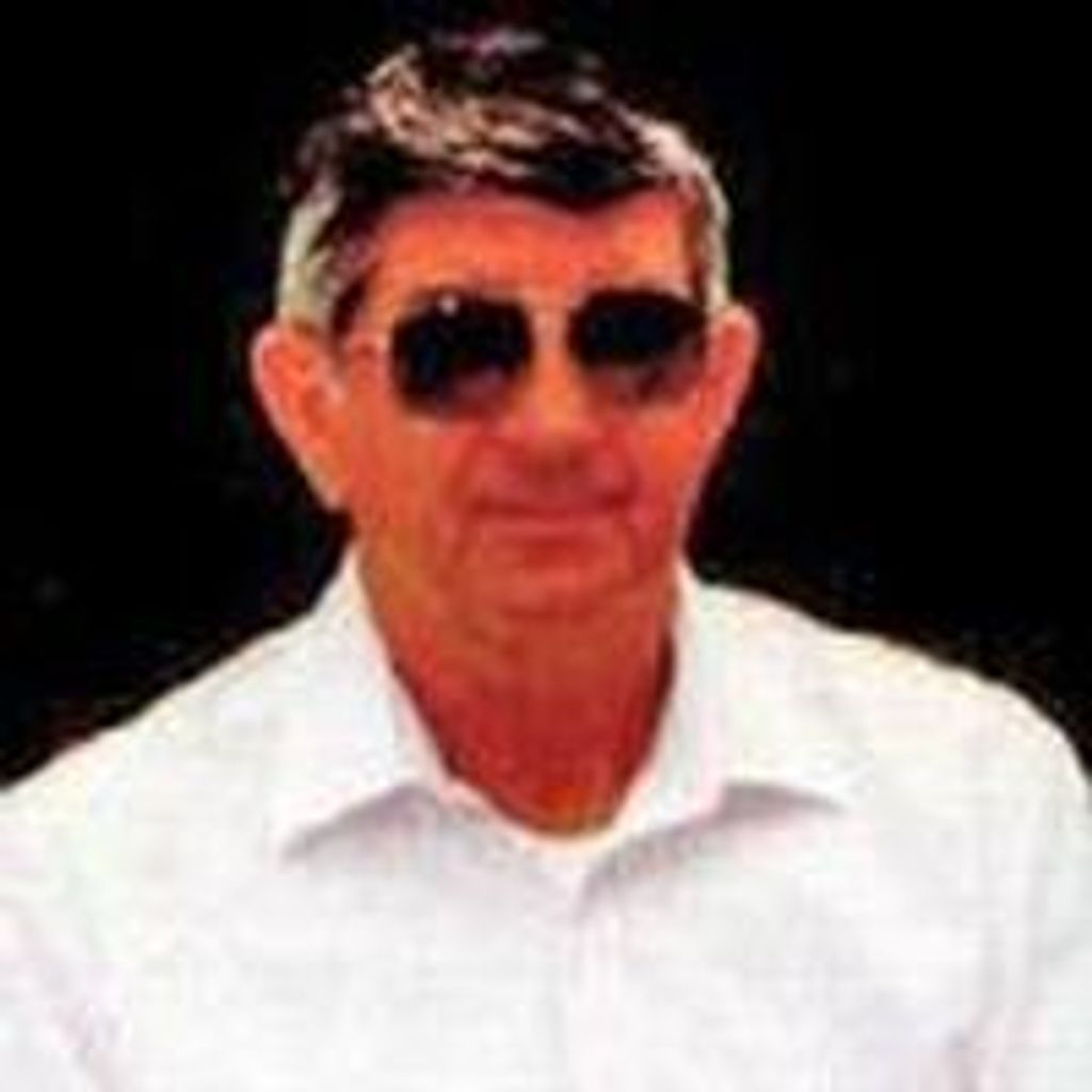 Paul  P. Mathews