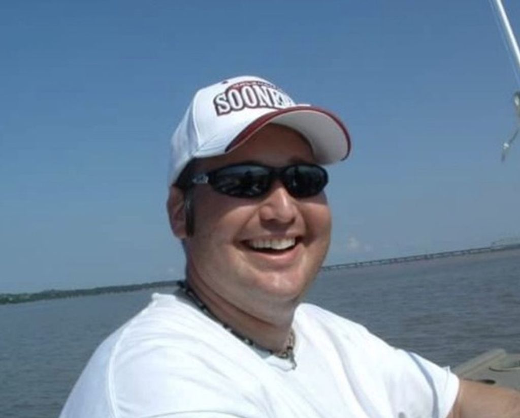 Ross Newton Hayden Profile Photo