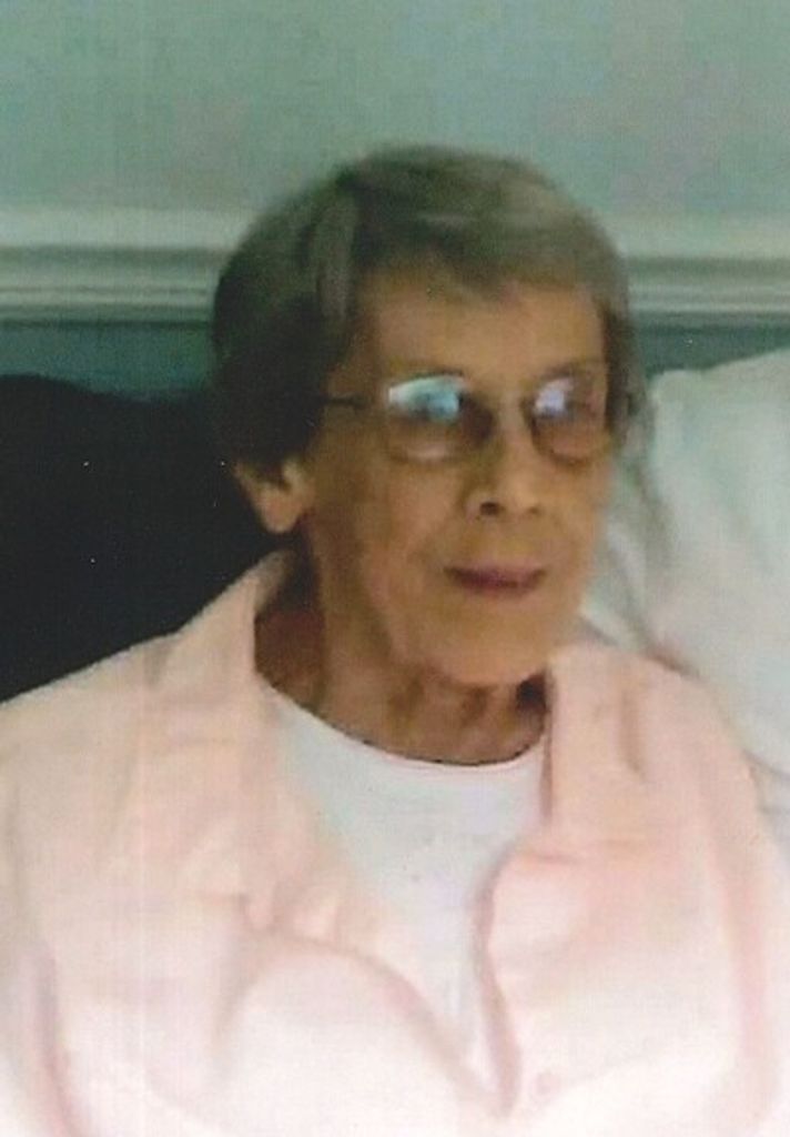 Daisy Evans Holt
