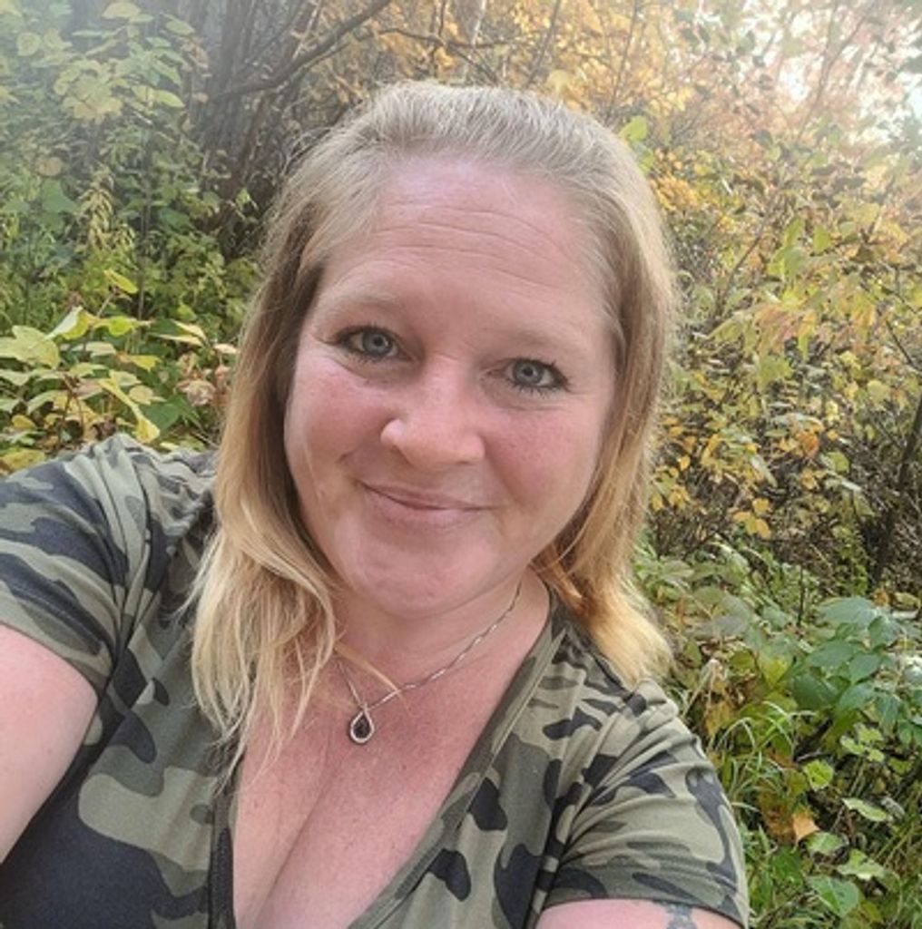 Vanessa Joanne Warren Profile Photo