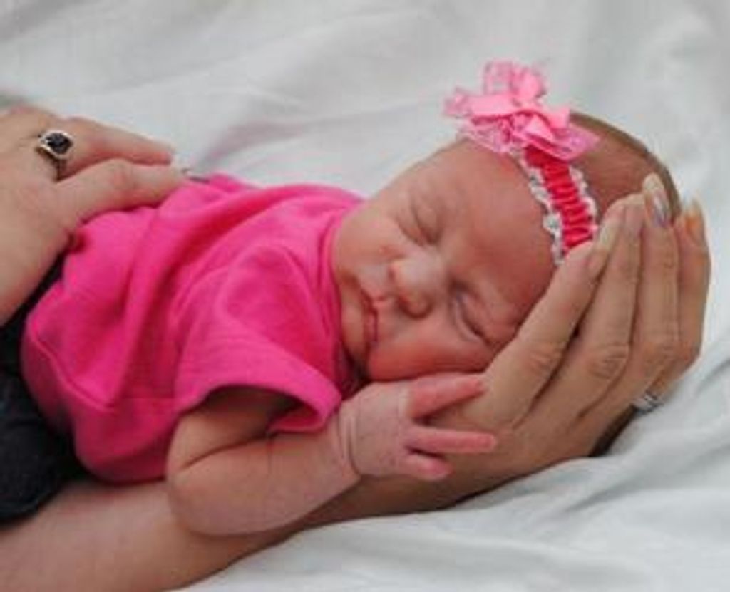 Keeligh Iszbella Nicole Vincent