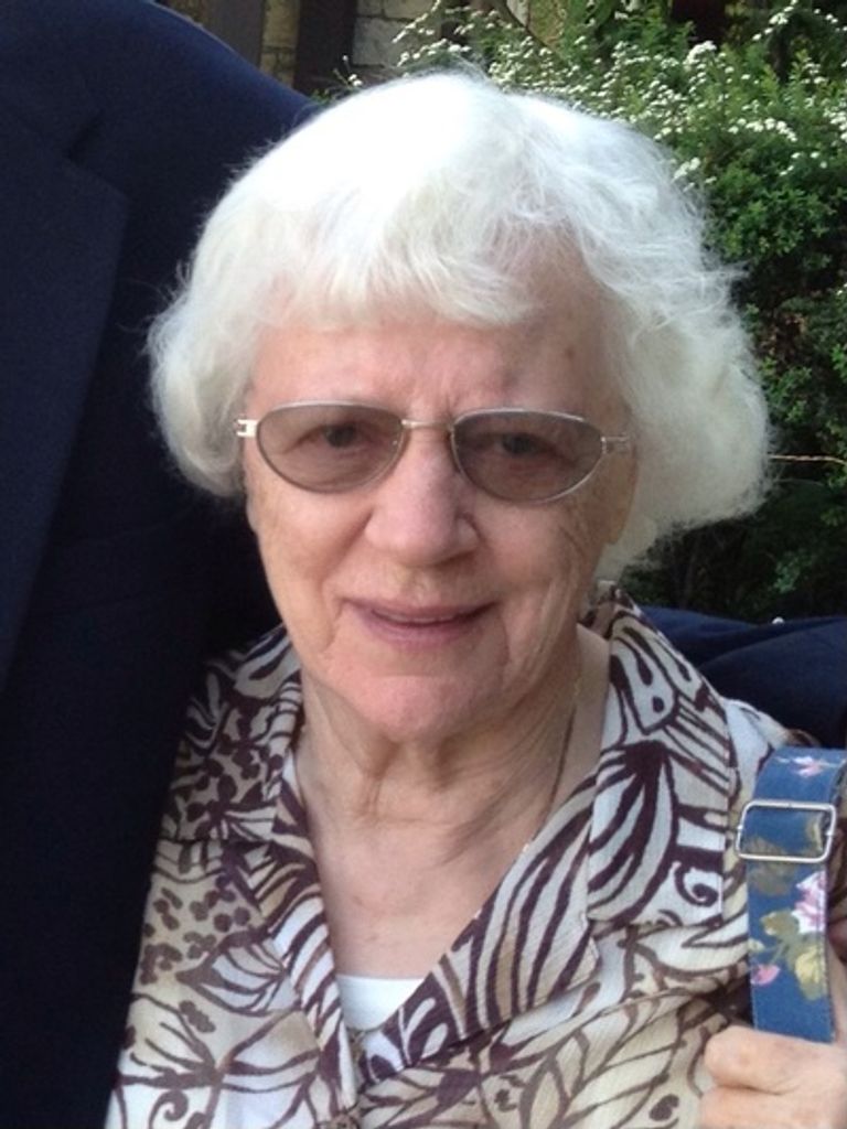 Mary T Smith