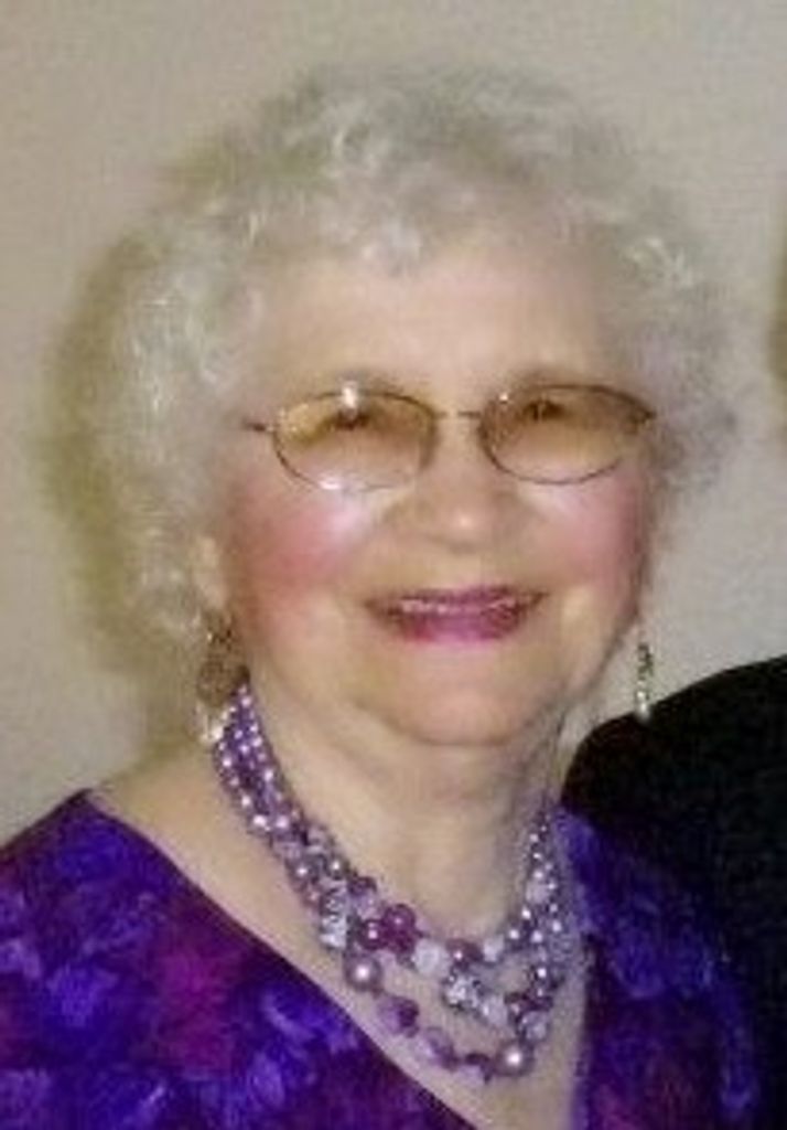 Susan J (Bobby)  Janka