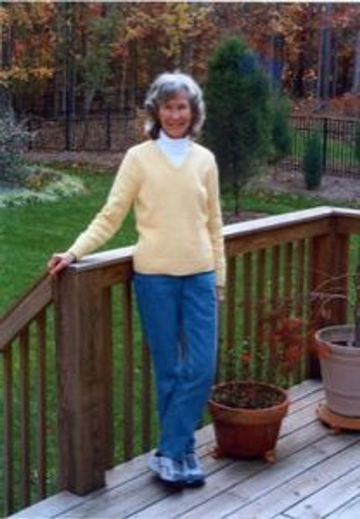 Dorothy  Mills Popik