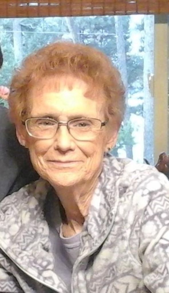 Lynn Marie Dolphay