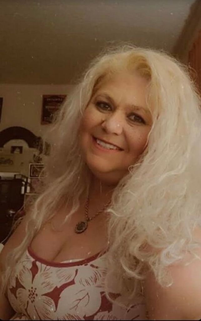 Angela "Piggy" Flowers