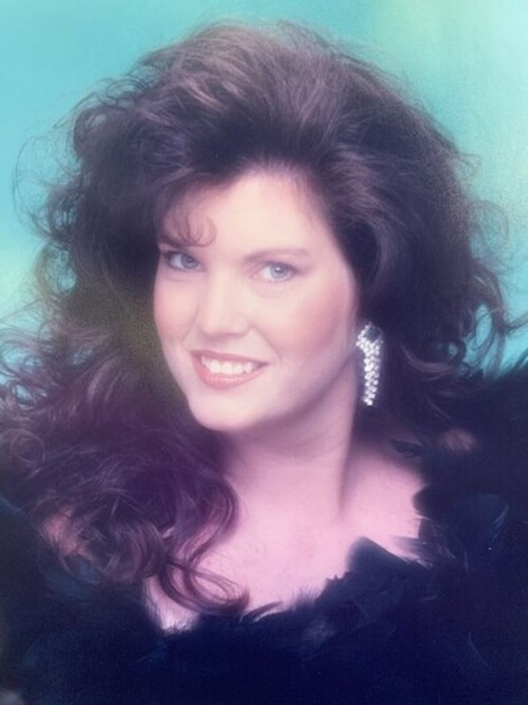 Mary Margaret Butkus Esteki Profile Photo