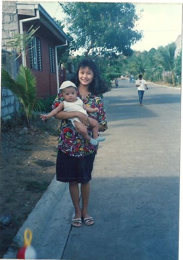 Naomi C. Cruz photo gallery thumbnail 1 of 75