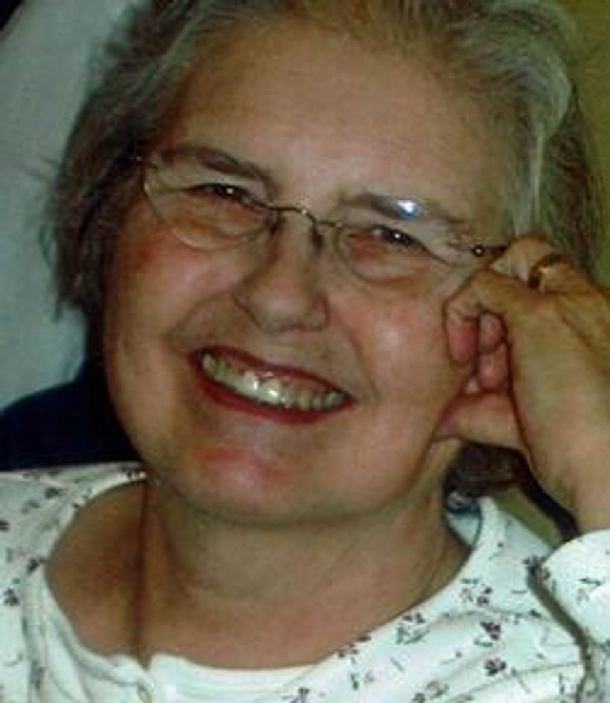 Lorna Nadine Davignon