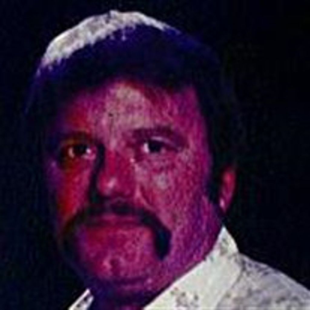 Robert Miles Kahanek