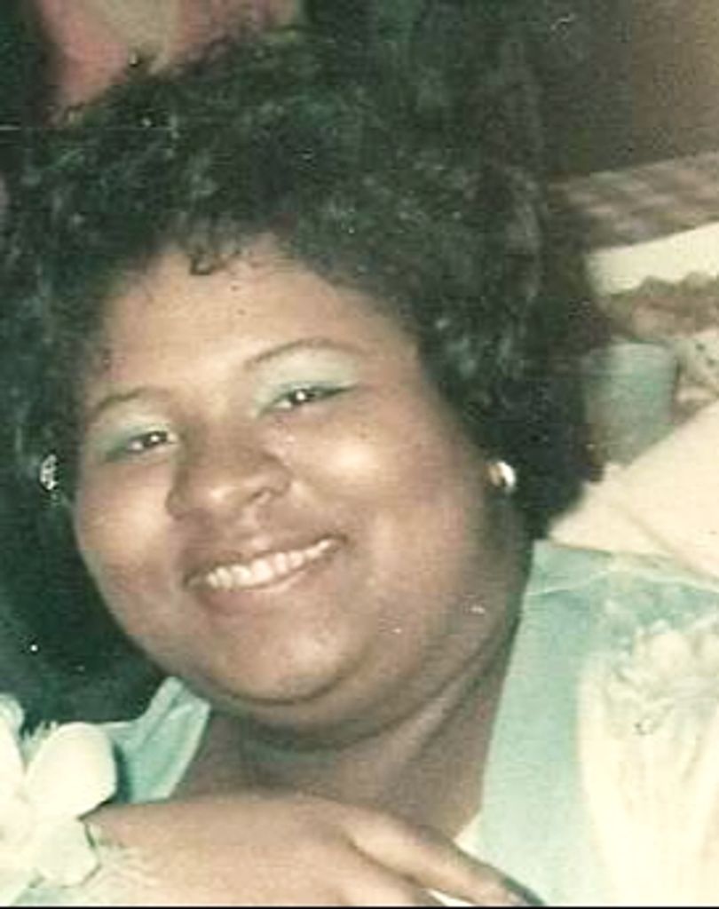 Sandra Lee Brown Profile Photo