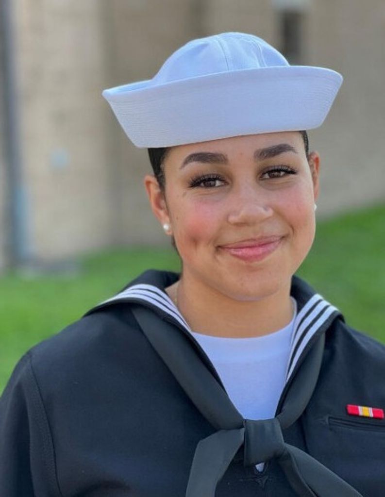 Rena Aldina Centeio Profile Photo