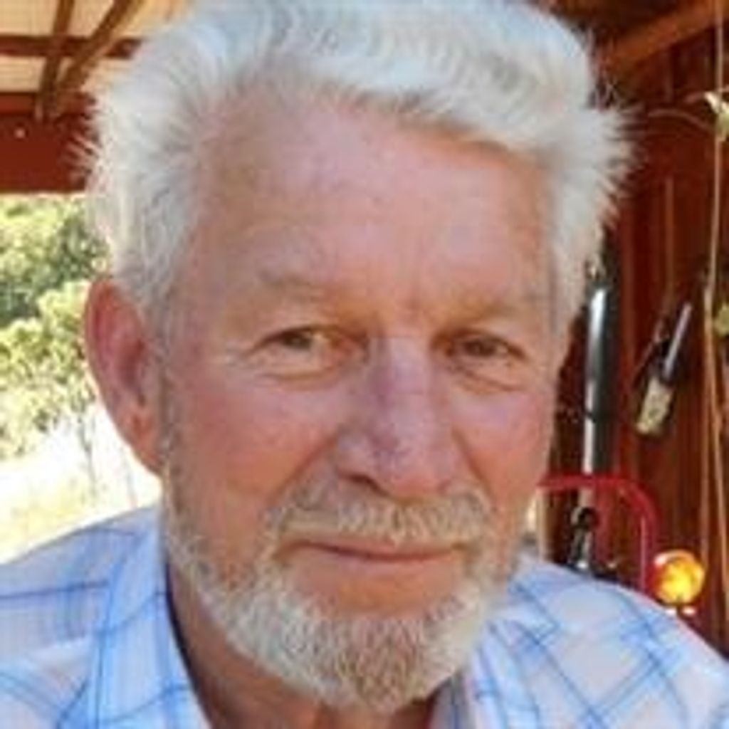 Earl Dean King