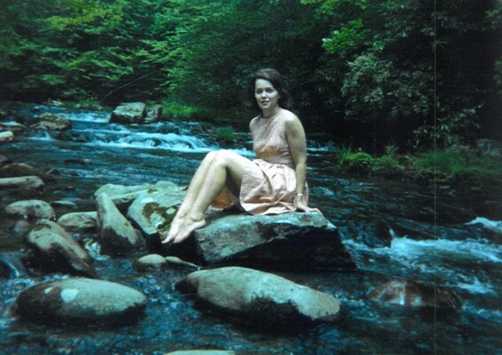 Carolyn Byers Scruggs Profile Photo