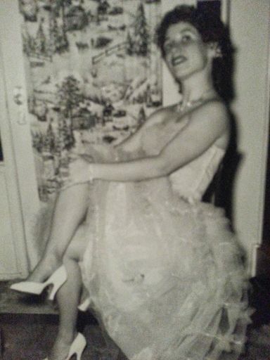 Carolynn Sue (Atwell)  Leeds photo gallery thumbnail 134 of 179