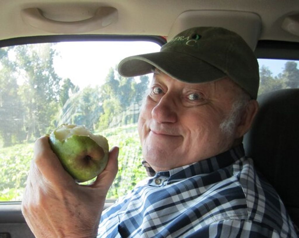 Kenneth William Griffith Profile Photo