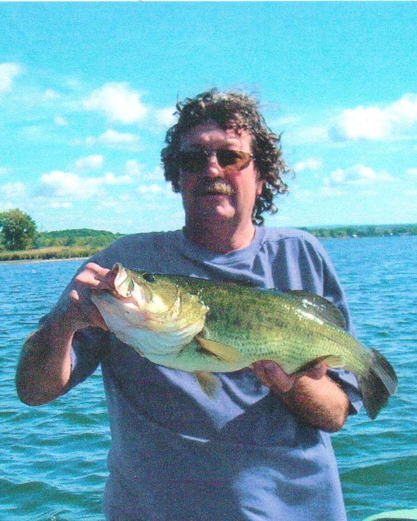 Robert E. DeKoeyer