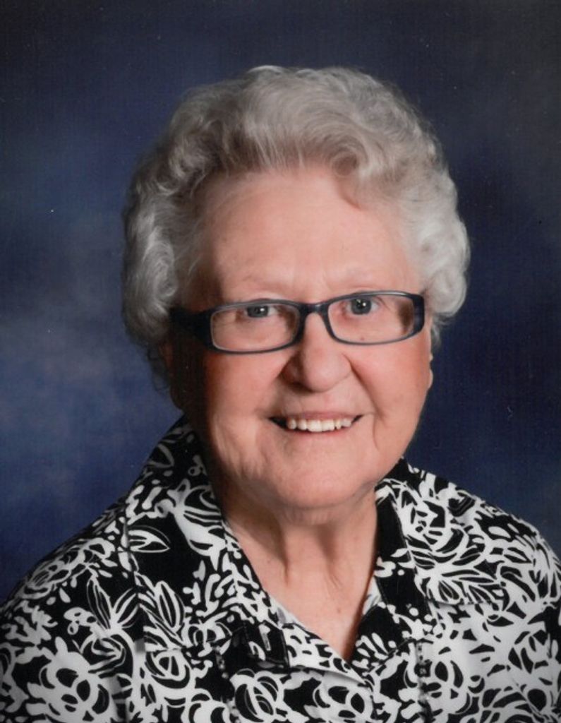 Eileen (Metzger)  Little
