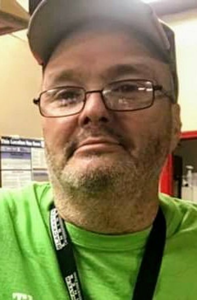 Carl J Flake Profile Photo