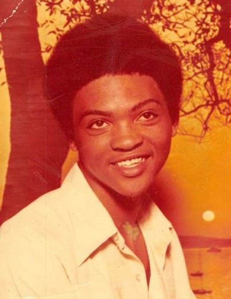 CHARLES SEARCY