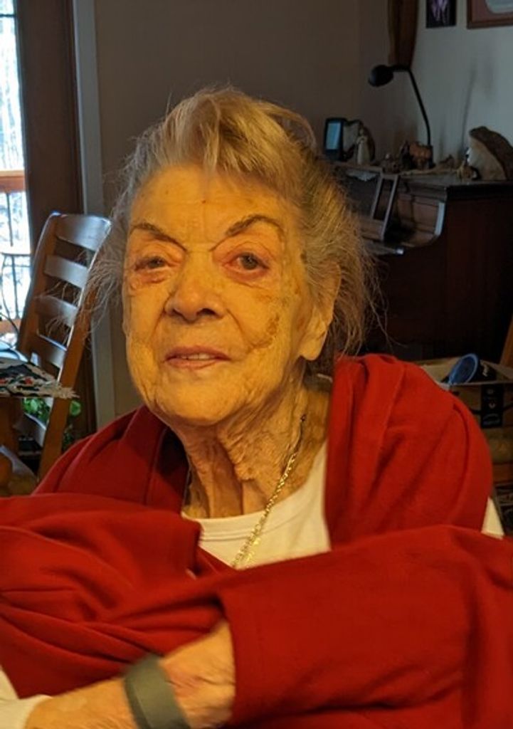 Mary Louise Urquhart Profile Photo