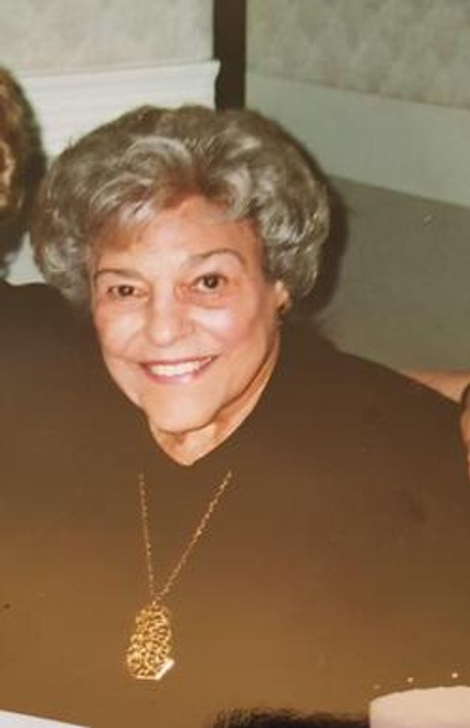 Emanuela "Nella" Chirchirillo Profile Photo