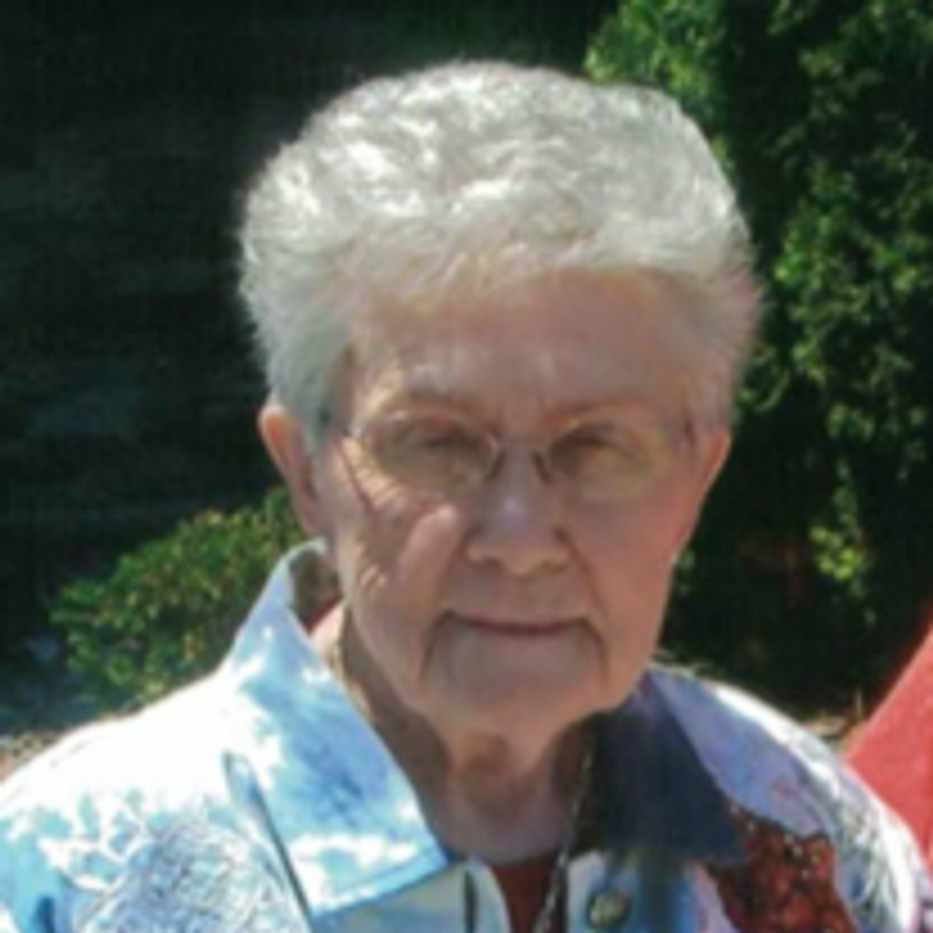 Elizabeth Rose Neifert Profile Photo