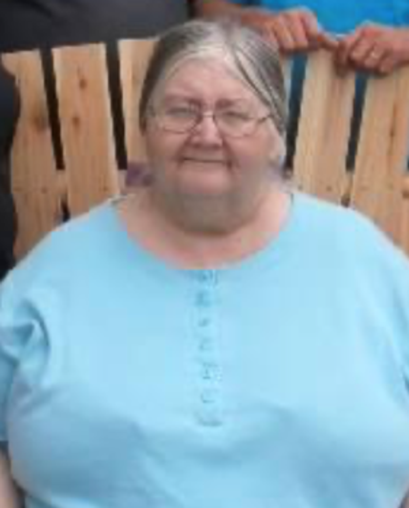 Linda D (Pumphrey)  Lee