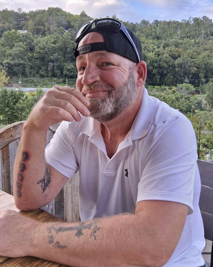 Mark Wayne Perry Profile Photo