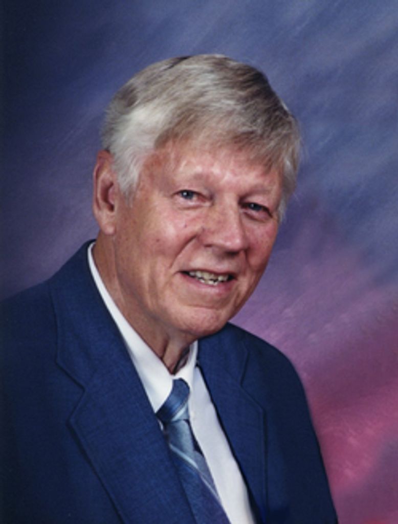 Floyd (Bud)  Nielsen