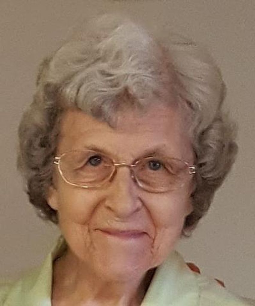 Joan Kenworthy (Vieser) Bealor Profile Photo