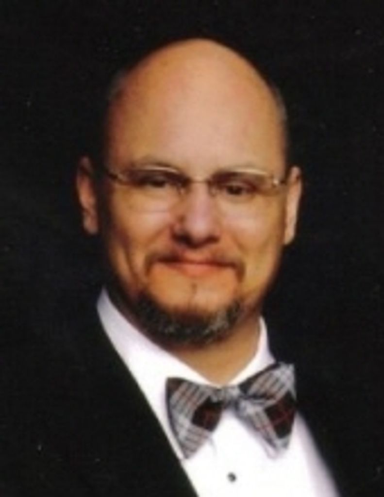 Robert  Gray Russell,  Jr. Profile Photo