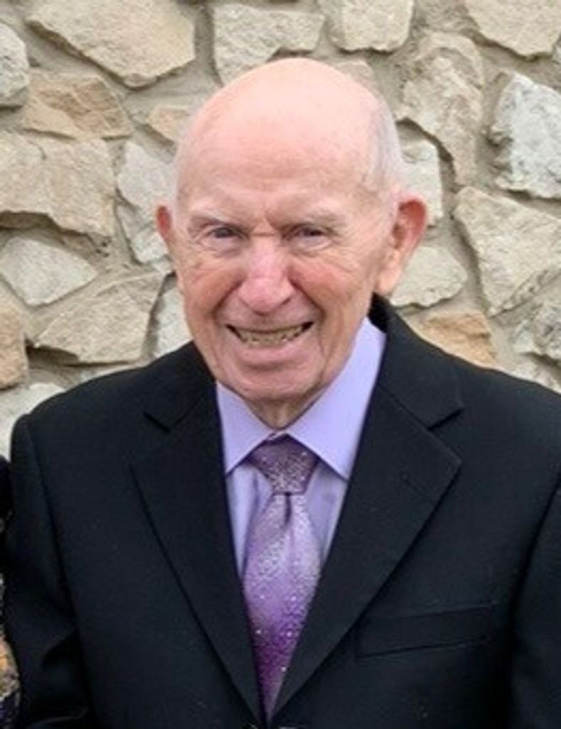 Dallas Ray Moore Profile Photo