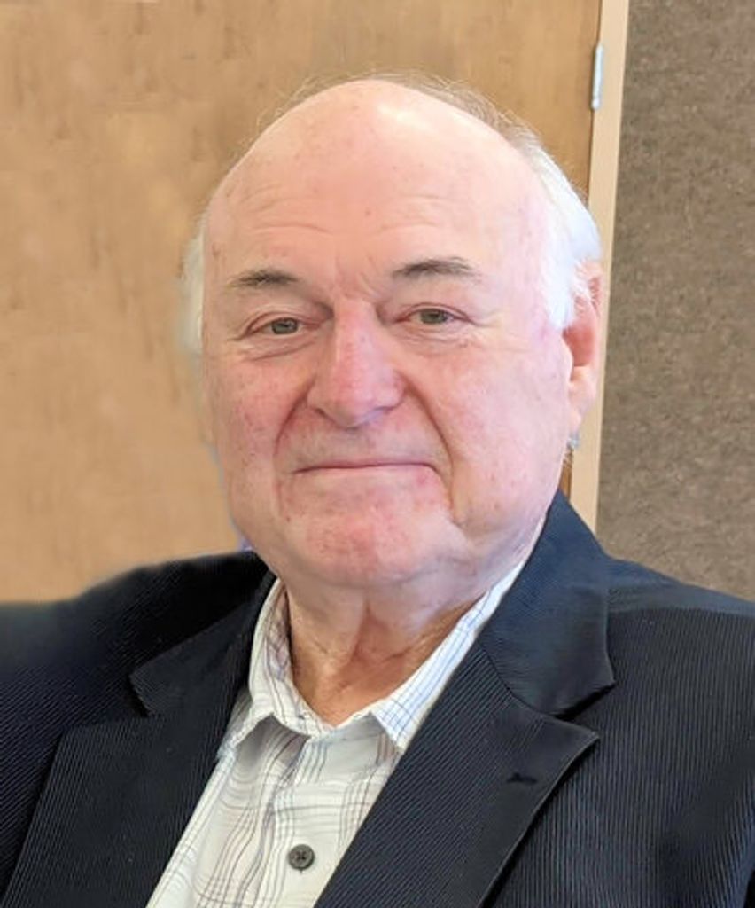 William "Bill" M Kingzett