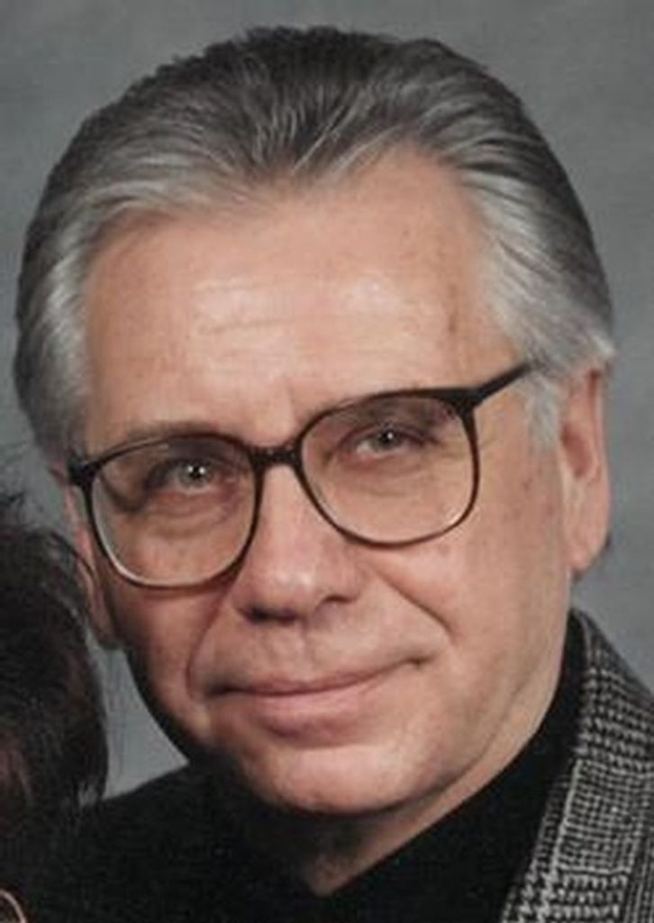 Russell G. Yacyniak