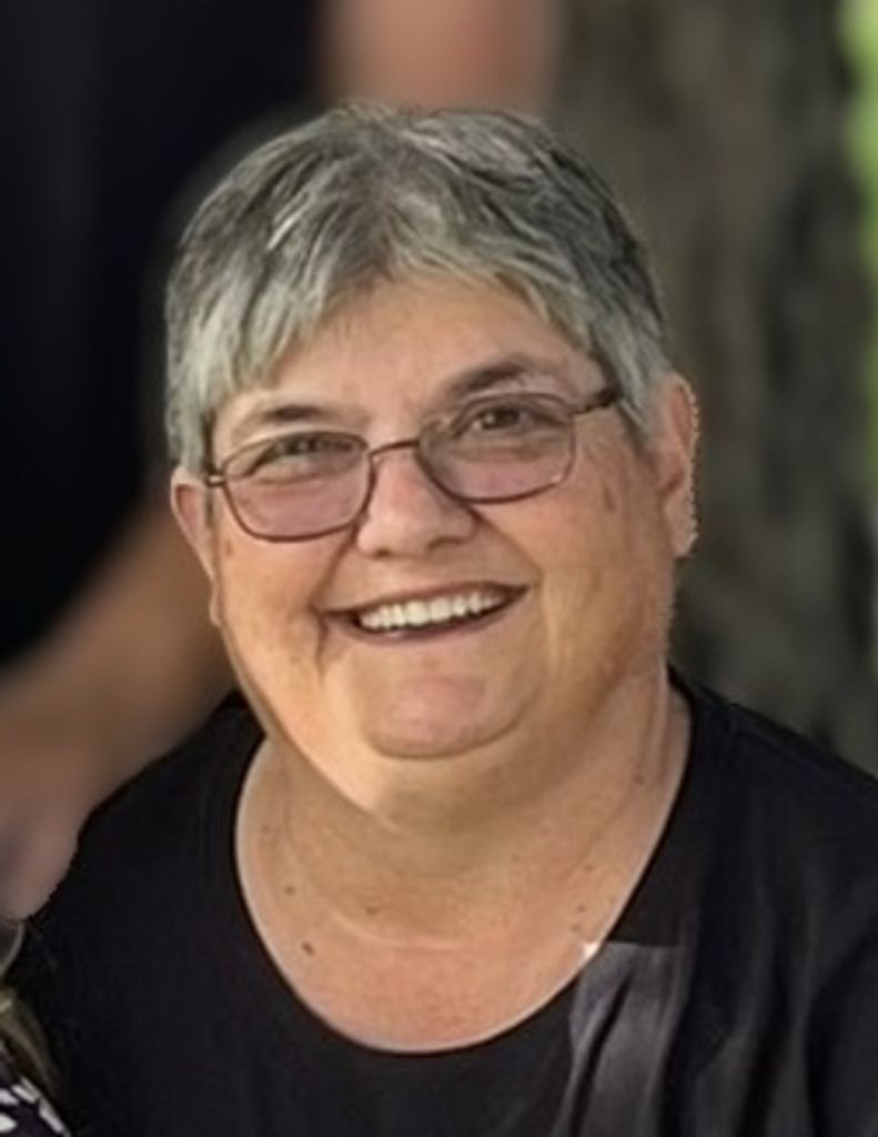 Maggie Dill