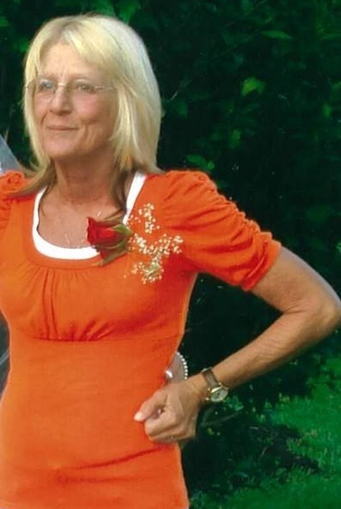 Ruth Ann (Camp)  Elamon