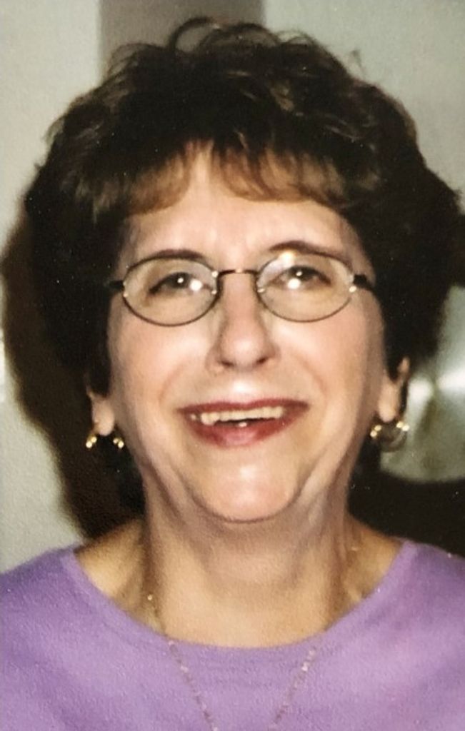 Geraldine C. Donas Profile Photo