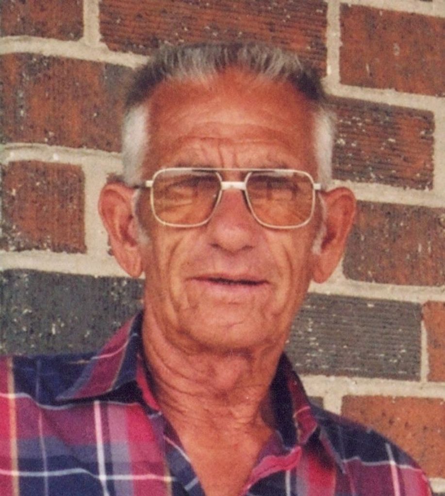 Lary Mills Profile Photo