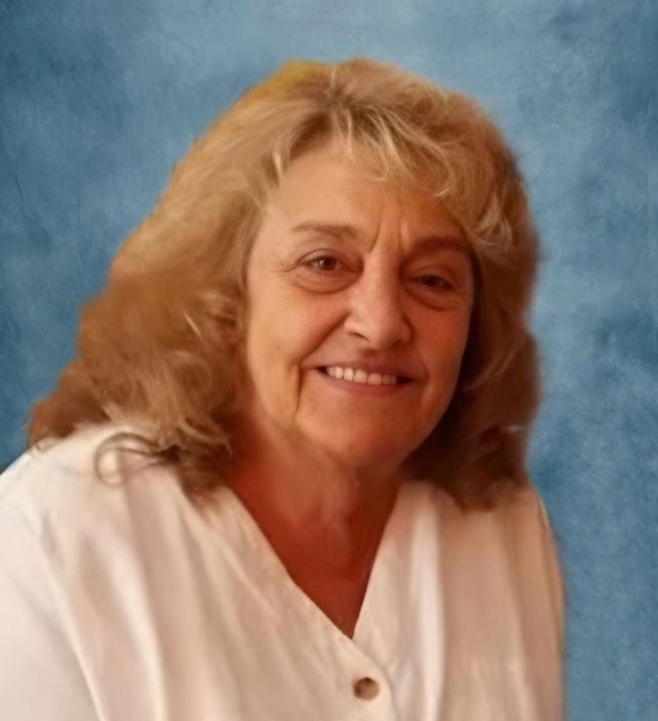 Della Henry Profile Photo