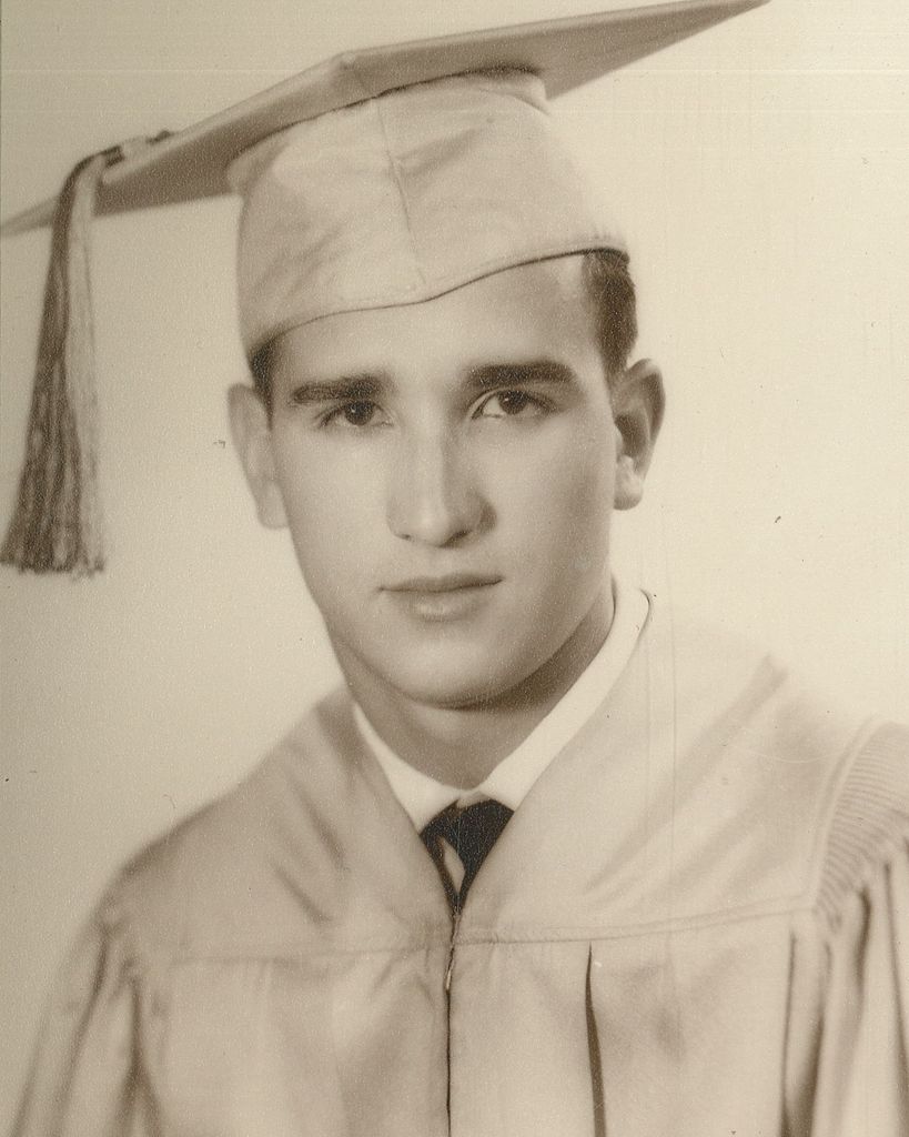 Miguel De La Hoya Jr.