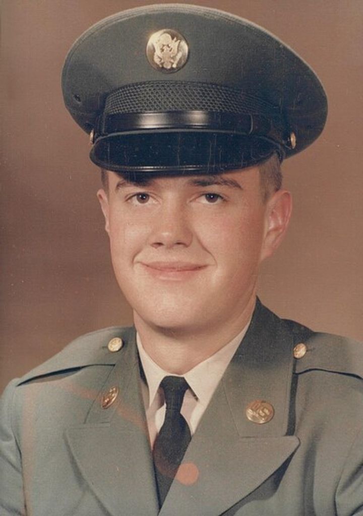Daniel Douglas Mcdonald Profile Photo