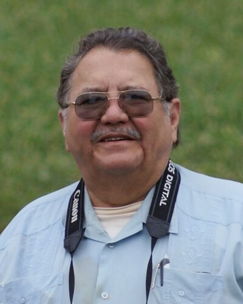 Daniel E. Pavon Profile Photo