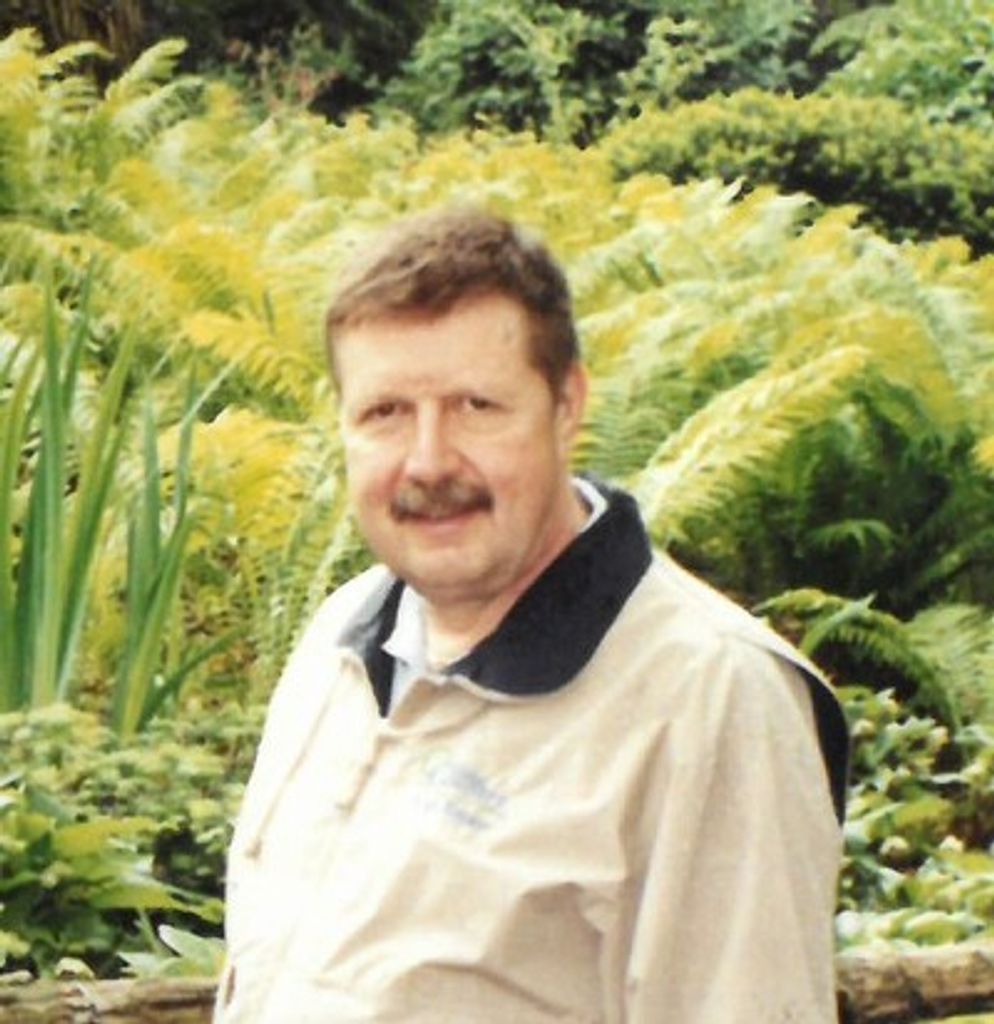 Mickey Lee Ames Profile Photo