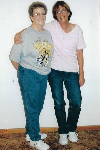 Helen Isbell photo gallery thumbnail 109 of 144