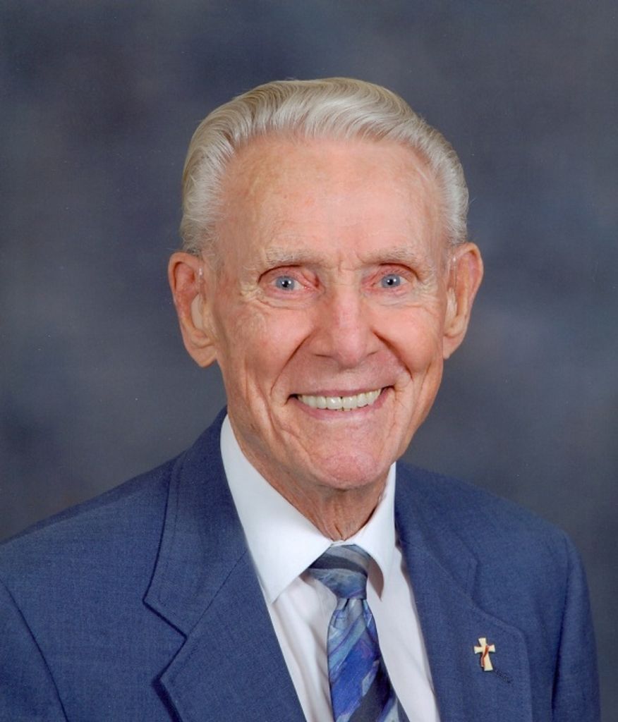 Maurice "Moe" W. Arnold