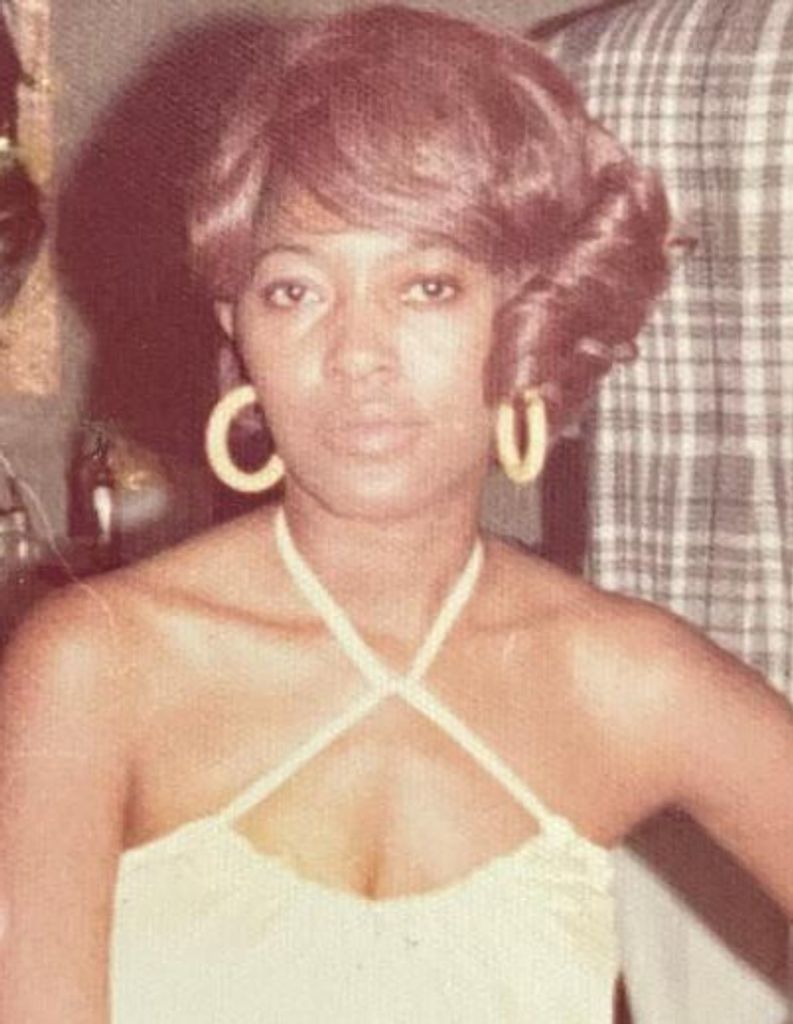 Alice M. Roberson   "Sista" Profile Photo